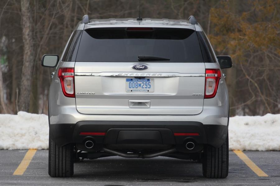  Ford Explorer Limited 4WD 2011 года  (фото 5 из 60)